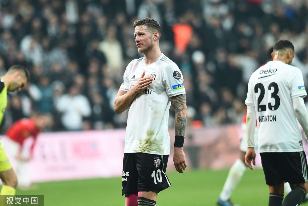 pg游戏这也行？葡萄牙体育迎CBA常规赛关键赛集结日尤文图斯调整名单以备全明星赛，今晨毕尔巴鄂竞技门线救险的简单介绍